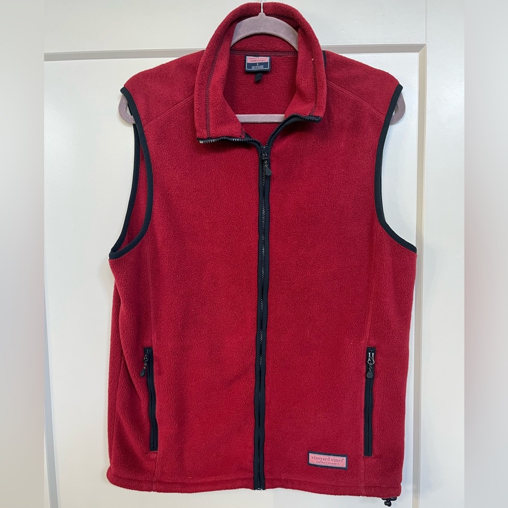Vineyard Vines Red Fleece Vest with Navy Accents